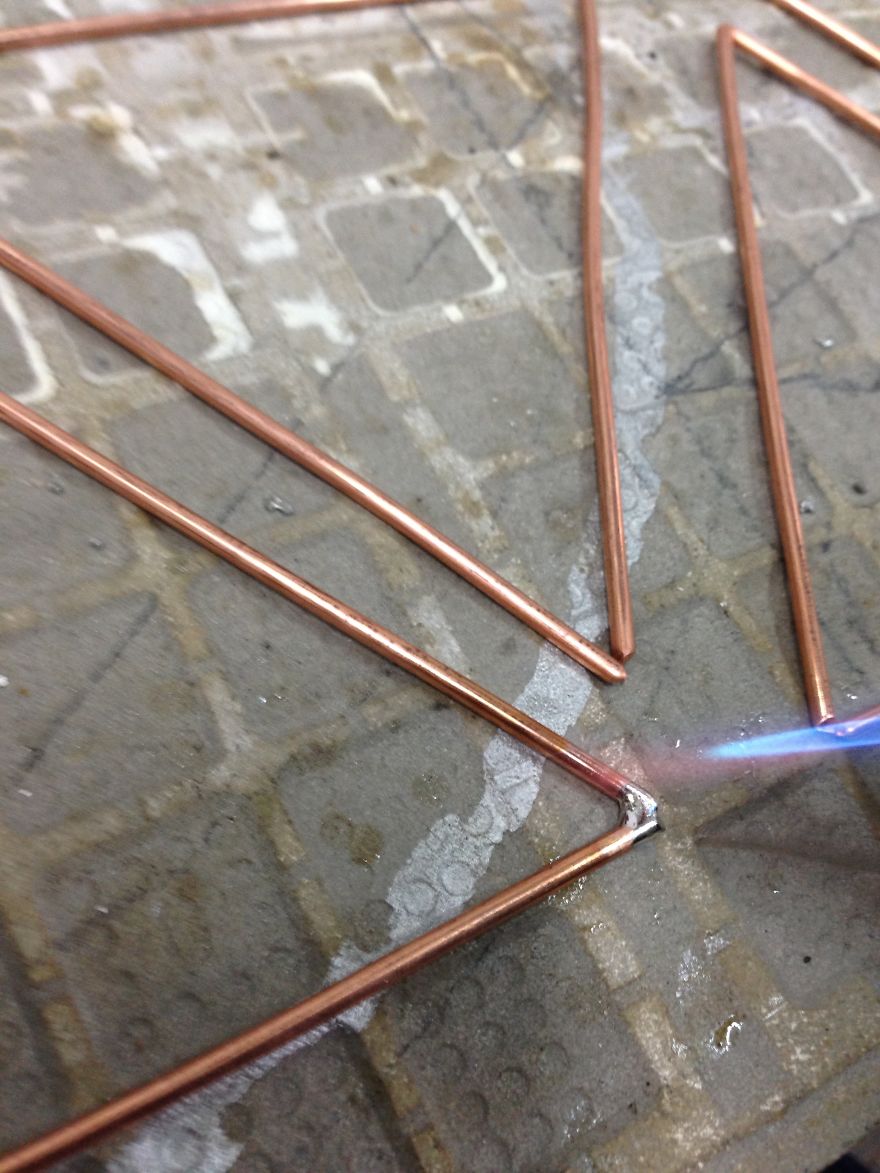 Turning Electric Copper Cable Into Beautiful Geometry