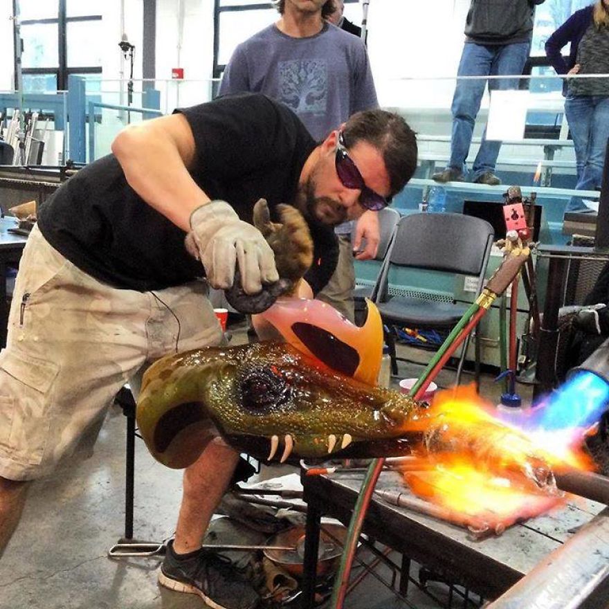 Realistic Dinosaur Made Out Of 2,100 Degree Glass