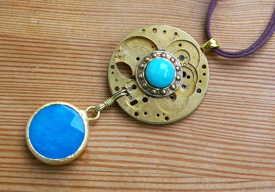 I Make Steampunk Jewelry Out Of Unusable Materials