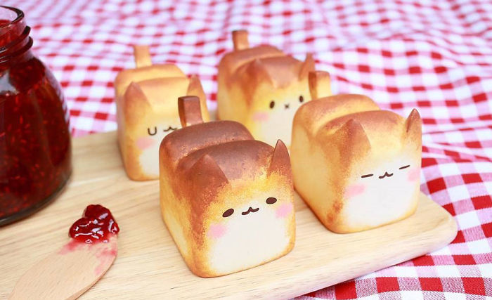 Warmly ‘Baked’ Breadcat