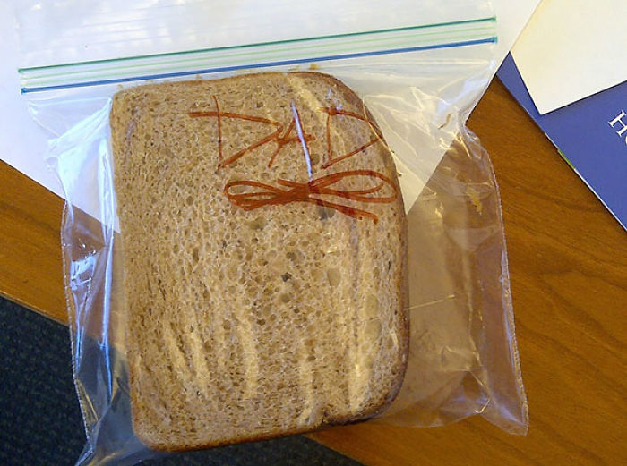 My 13-Year-Old Daughter Makes Me Sandwiches To Take To Work. I Didn't Even Ask. She Offered