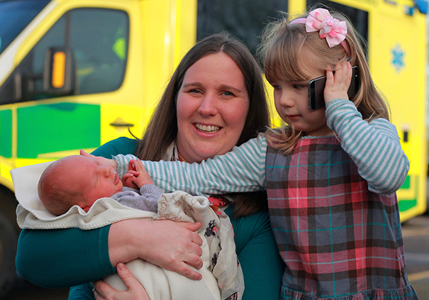 Three-Year-Old Girl Calls 999 When Her Pregnant Mom Falls Down The Stairs To Save Her and Baby's Lives