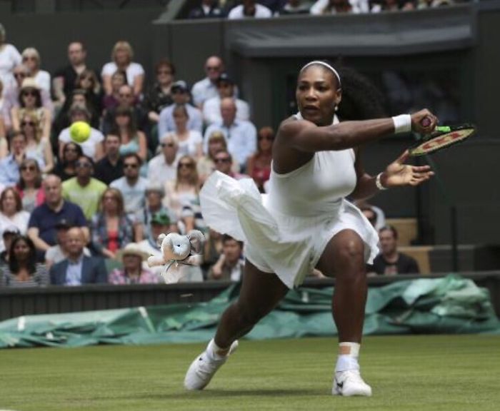 Cheering Serena At Wimbledon!! ????
