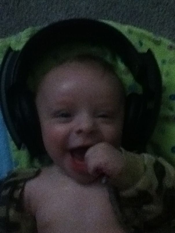 This Is What Happens When You Leave Baby Home With Gamer Dad.