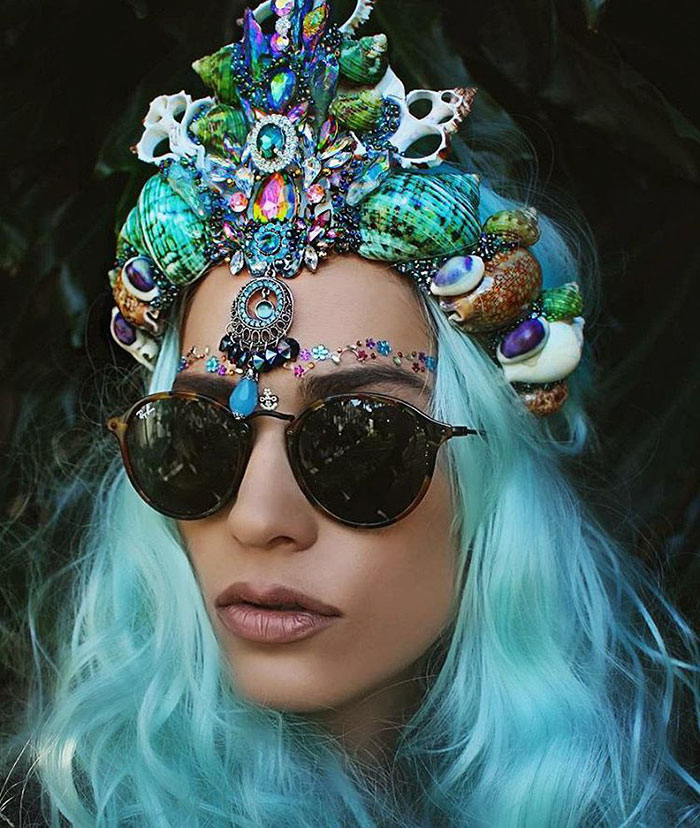 Mermaid Crowns With Real Seashells Are Taking Internet By Storm