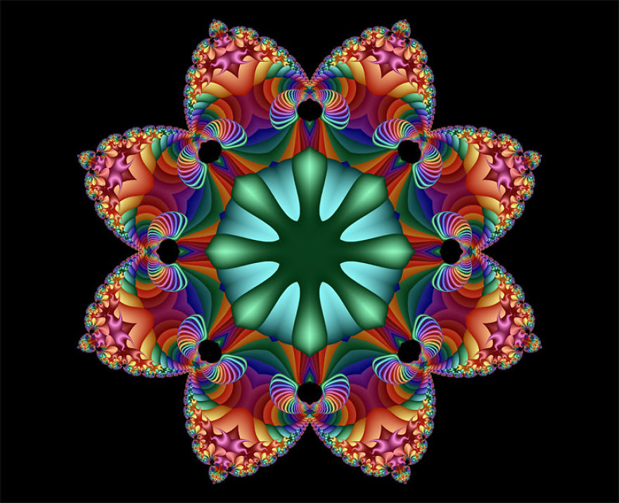 I'm Addicted To Making Fractals
