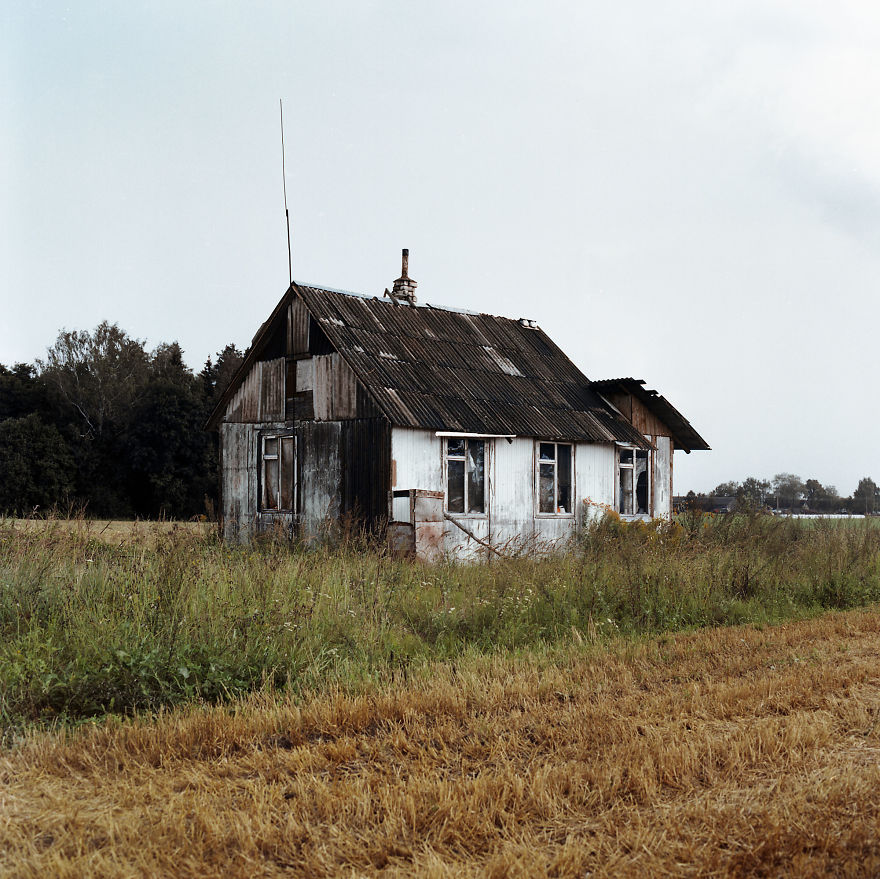 Soon To Be Gone: I Photograph Life Of Disappearing Villages Of Lithuania