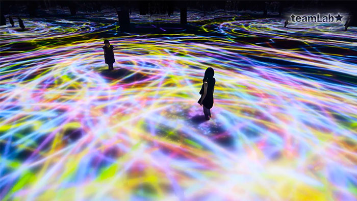 Our Installation Reacts To The Moves Of Its Viewers When They Walk In Water