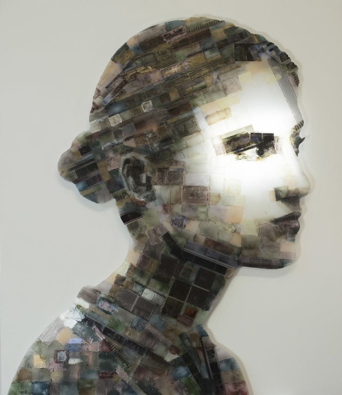 Paintings Used To Recycle And Upcycle Obsolete Technology Paintings Used To Recycle And Upcycle Obsolete Technology