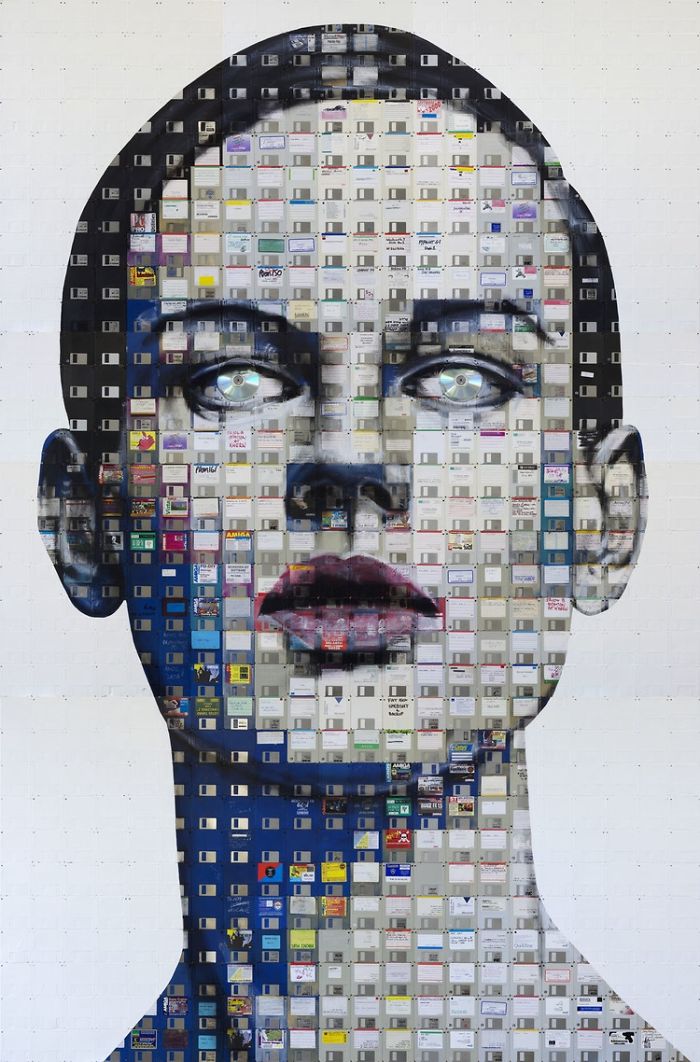 Paintings Used To Recycle And Upcycle Obsolete Technology Paintings Used To Recycle And Upcycle Obsolete Technology