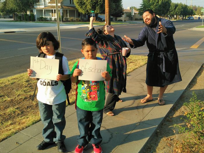 Moms And Dads Post That Horrible Moment Their Kids Go Back To School