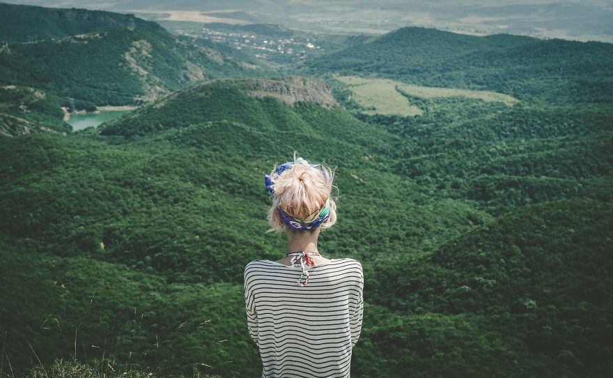 I Spent 12 Months Photographing My Girlfriend In Different Locations