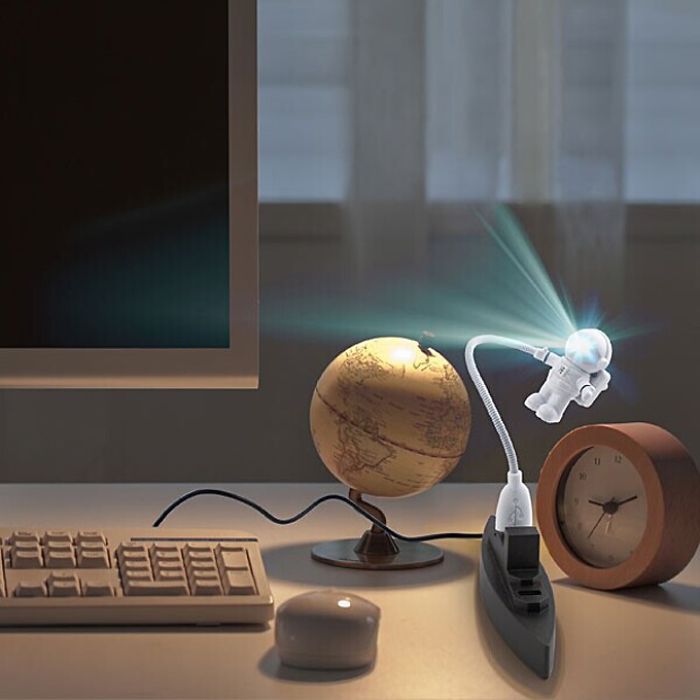 Astronaut USB Light That Connects Right To Your Laptop