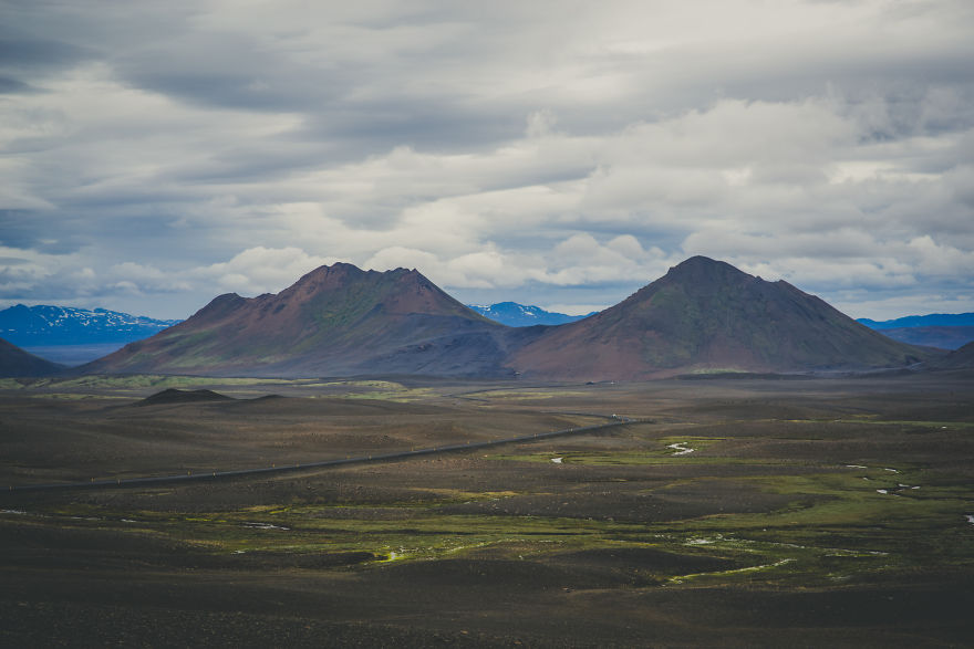 Wide Spaces Of Iceland With Narrow Compositions