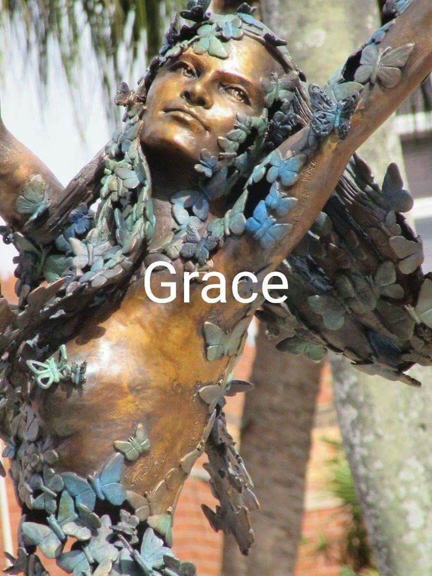 Statue Grace Statue Grace