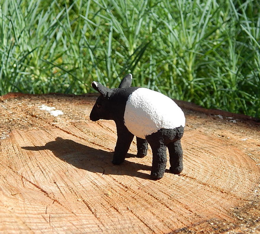 I Made This Tapir Figurine Out Of Clay