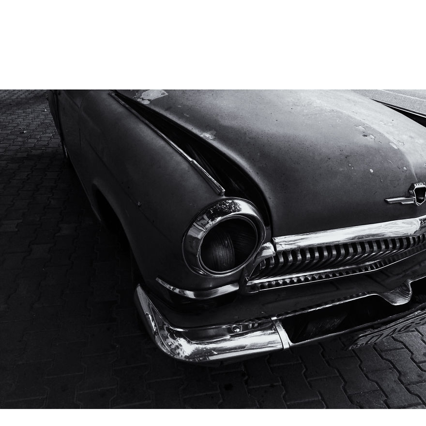 I Caught Some Retro Cars In A City