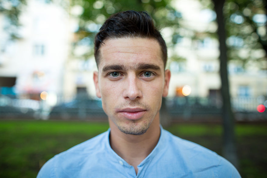 Faces Of Moscow: I Photographed 9 Portraits Of Strangers