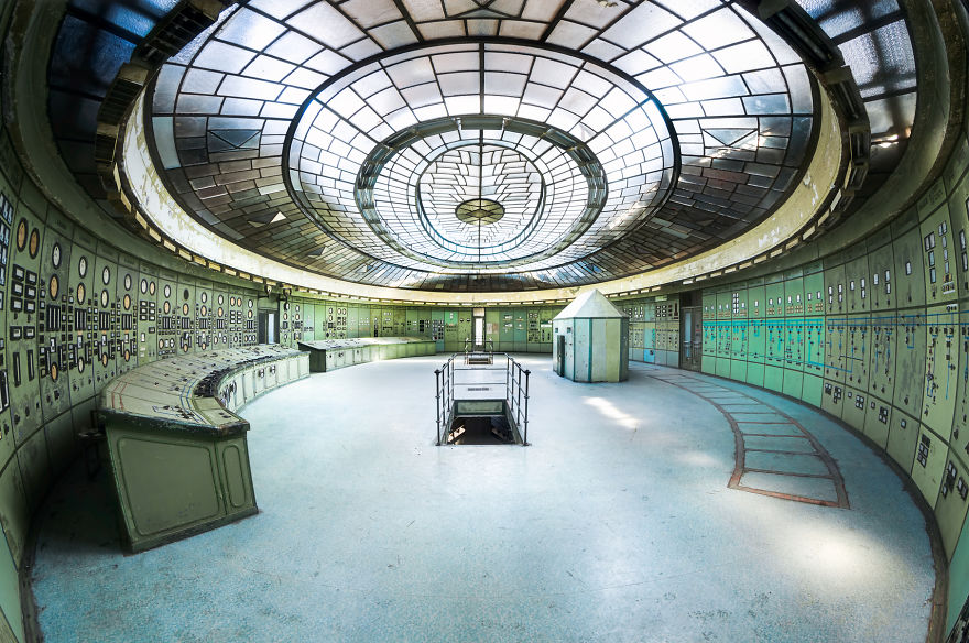 I Traveled To Hungary To Photograph This Stunning Abandoned Control Room