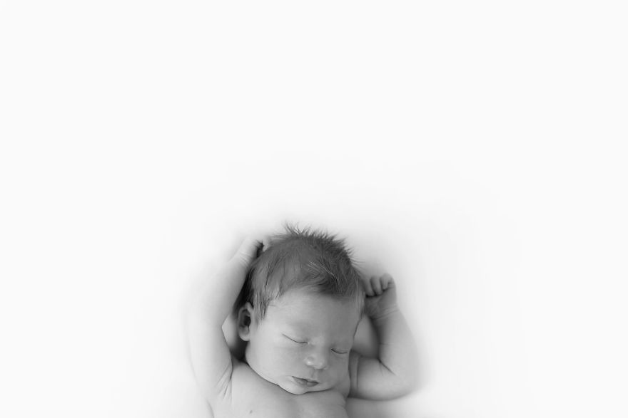 Newborns And Babies, Why I Love Capturing Them In A Pure And Simple Way