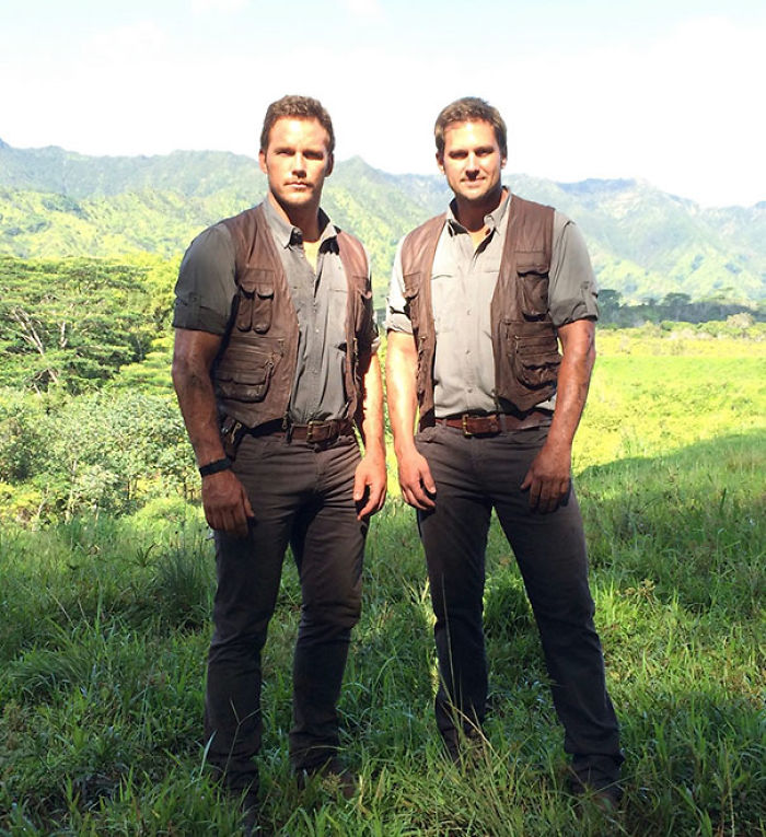 Chris Pratt And His Stunt Double Tony Mcfarr On The Set Of Jurassic World