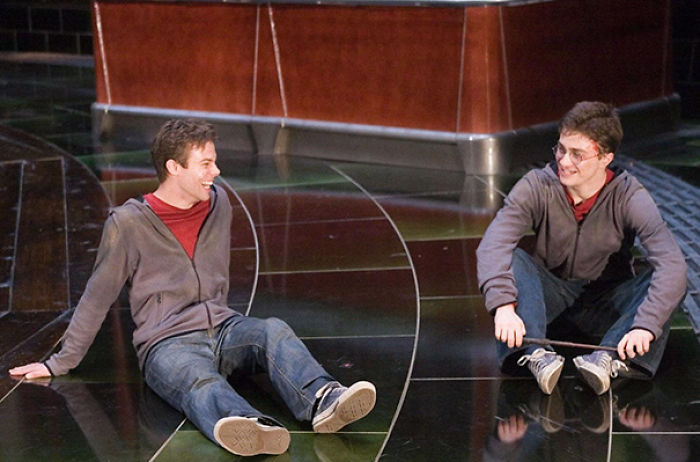 Daniel Radcliffe With His Stunt Double David Holmes On The Set Of Harry Potter