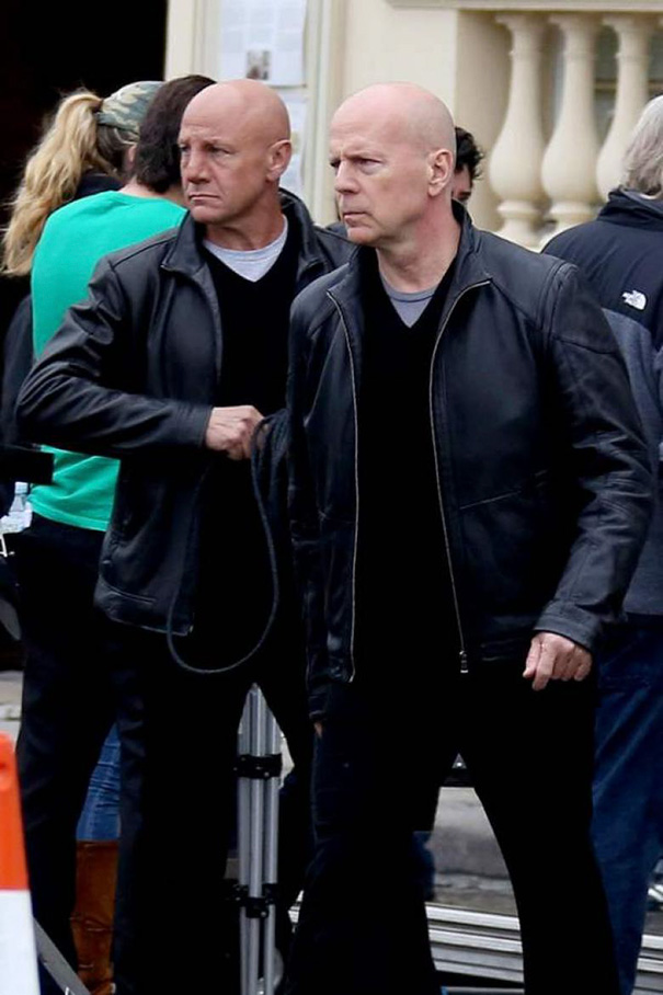 Bruce Willis With His Stunt Double On The Set Of Red 2