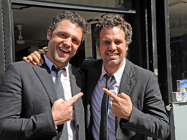 Mark Ruffalo And His Stunt Double Anthony Molinari On The Set Of Now You See Me