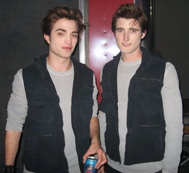 Robert Pattinson And Stunt Double Paul Darnell On The Set Of Twilight