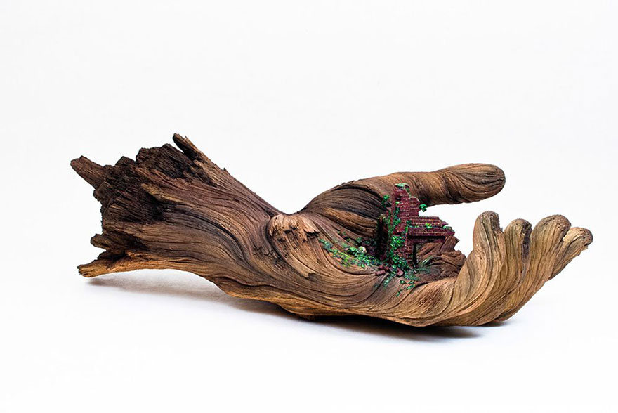 This Sculptor Will Deceive Your Eyes Into Believing His Ceramic Sculptures Are Wood