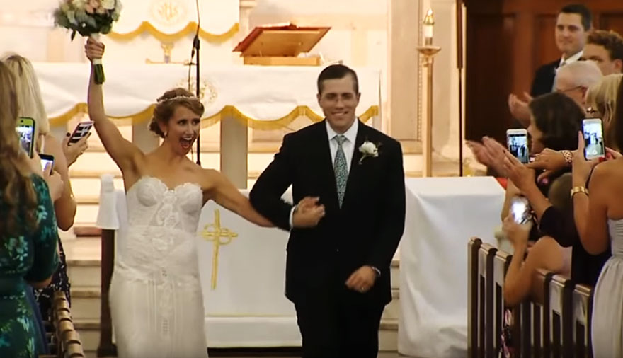 Bride Walked Down The Aisle By Man Who Received Her Father's Heart (He Was Murdered 10 Years Ago)