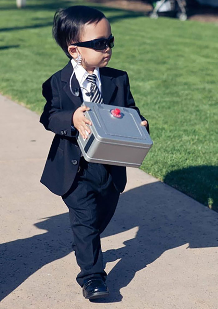 24 Flowers Girls And Ring Bearers Who Stole The Spotlight From The Bride &  Groom | Bored Panda