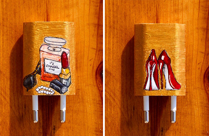 i-convert-my-paintings-on-iphone-chargers-photo1
