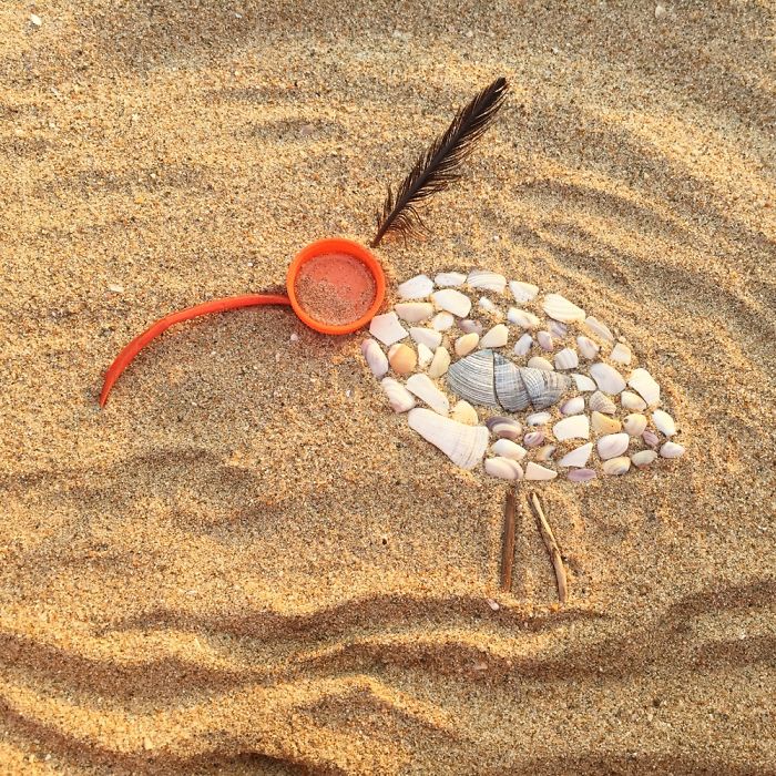 I Create Temporary Beach Mosaics From Things I Find There (Part 2)