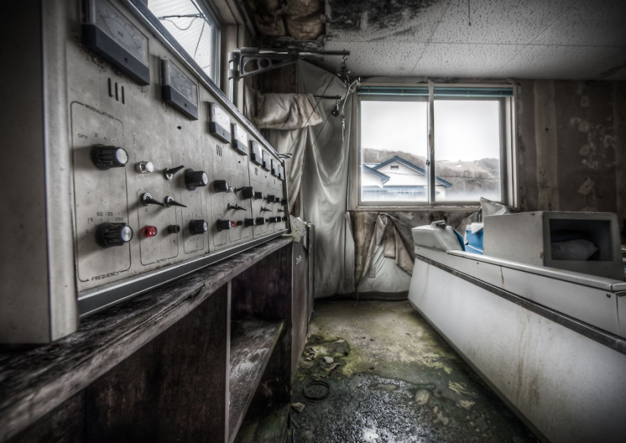 While On Holiday In Japan, I Stumbled Accross This Abandoned Hospital While On Holiday In Japan, I Stumbled Accross This Abandoned Hospital