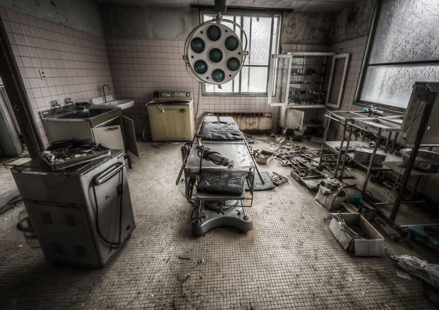 While On Holiday In Japan, I Stumbled Accross This Abandoned Hospital While On Holiday In Japan, I Stumbled Accross This Abandoned Hospital