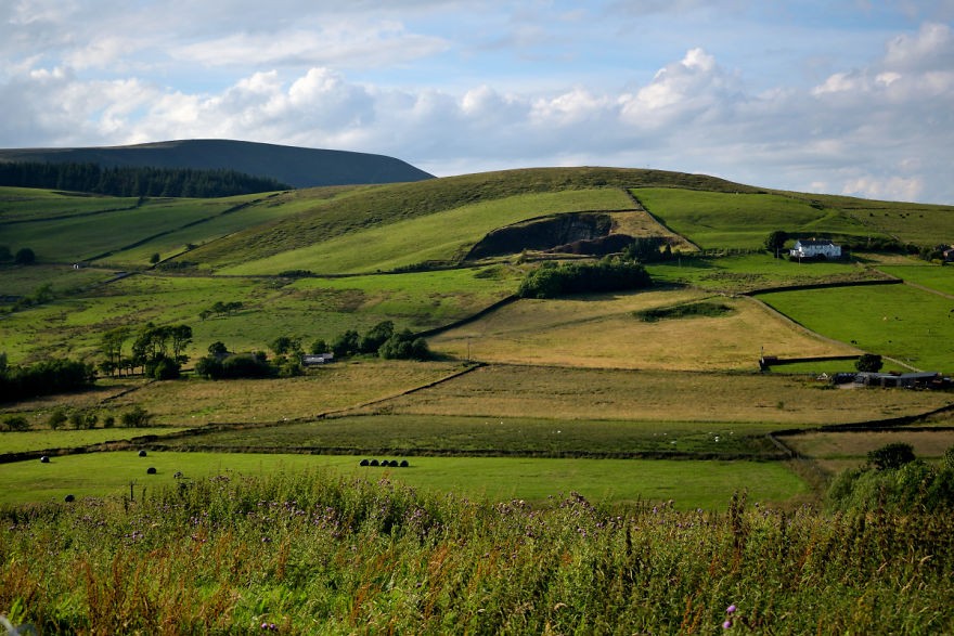 Road To Pendle Hill
