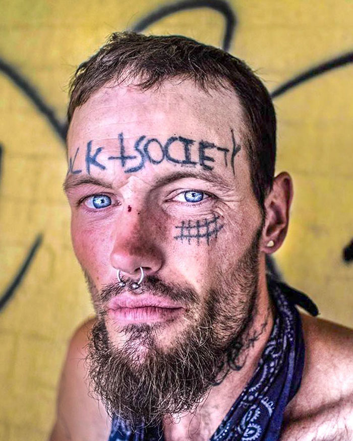 Man Teaches Himself Photography In Prison, Comes Out To Show The World What He's Got