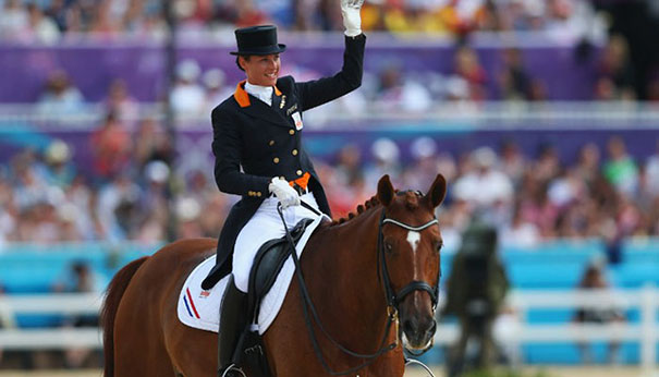 olympic-athlete-saves-horse-parzival-adelinde-cornelissen-4a