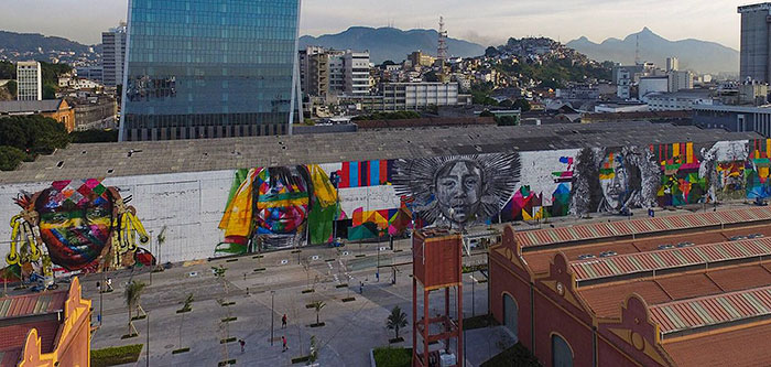 world largest mural street art las etnias the ethnicities eduardo kobra rio olympics brazil 4 - Murais de Graffiti de Eduardo Kobra pelo mundo