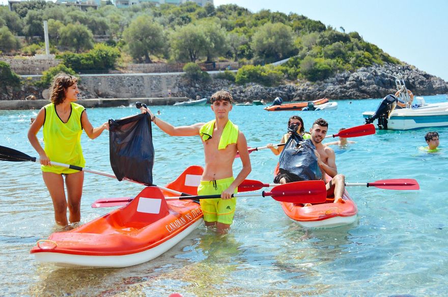 Young Activists Collected More Than 3 Tons Of Rubbish In Albanian Beaches
