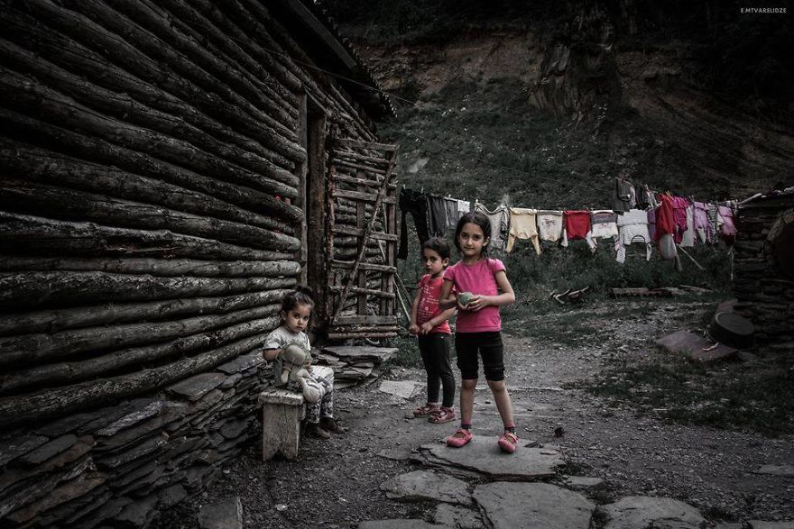 Photographer Etuna Mtvarelidze's Photos