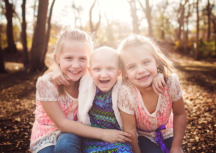 We Volunteer To Photograph Children Battling Cancer To Show How Amazing These Fighters Are