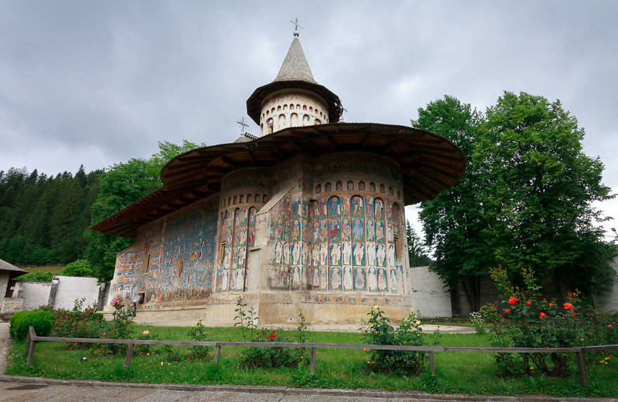 20 Reasons To Visit Romania