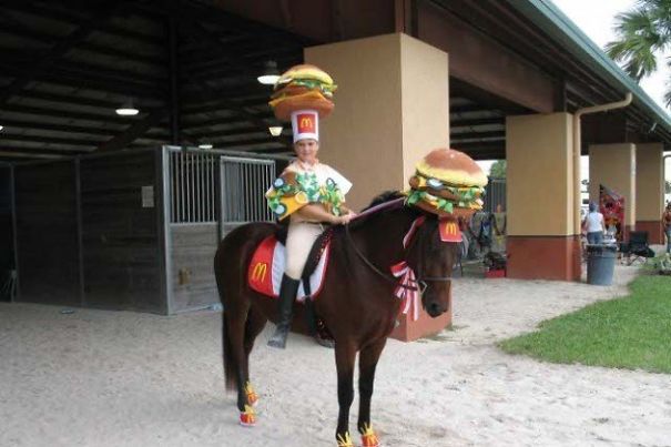 19 Horses That Couldn’t Be Less Excited About Halloween