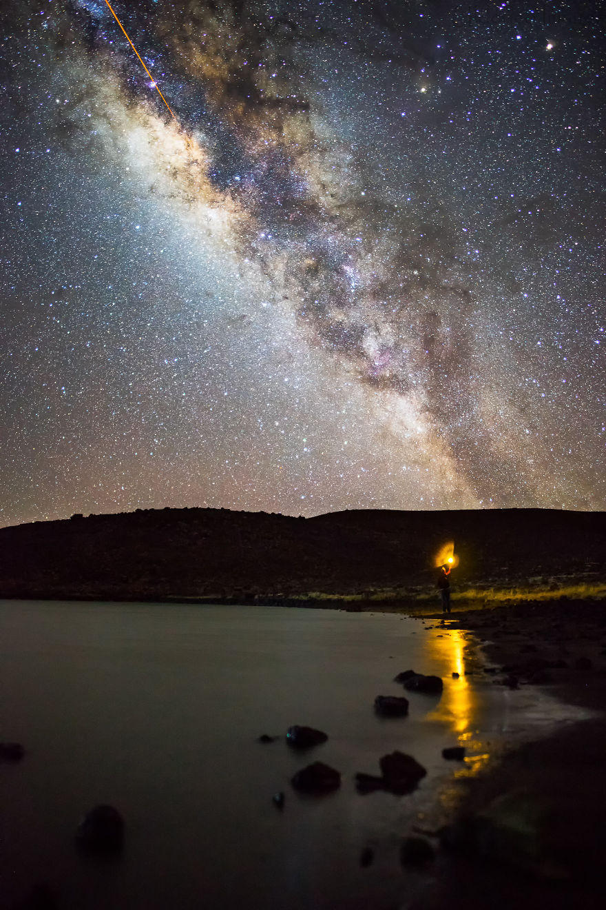 I Spent The Summer Photographing The Milky Way Galaxy In Hawaii