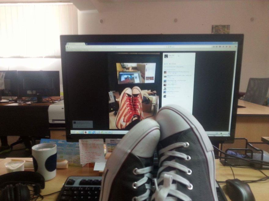 Bored @ Work? Feetception!