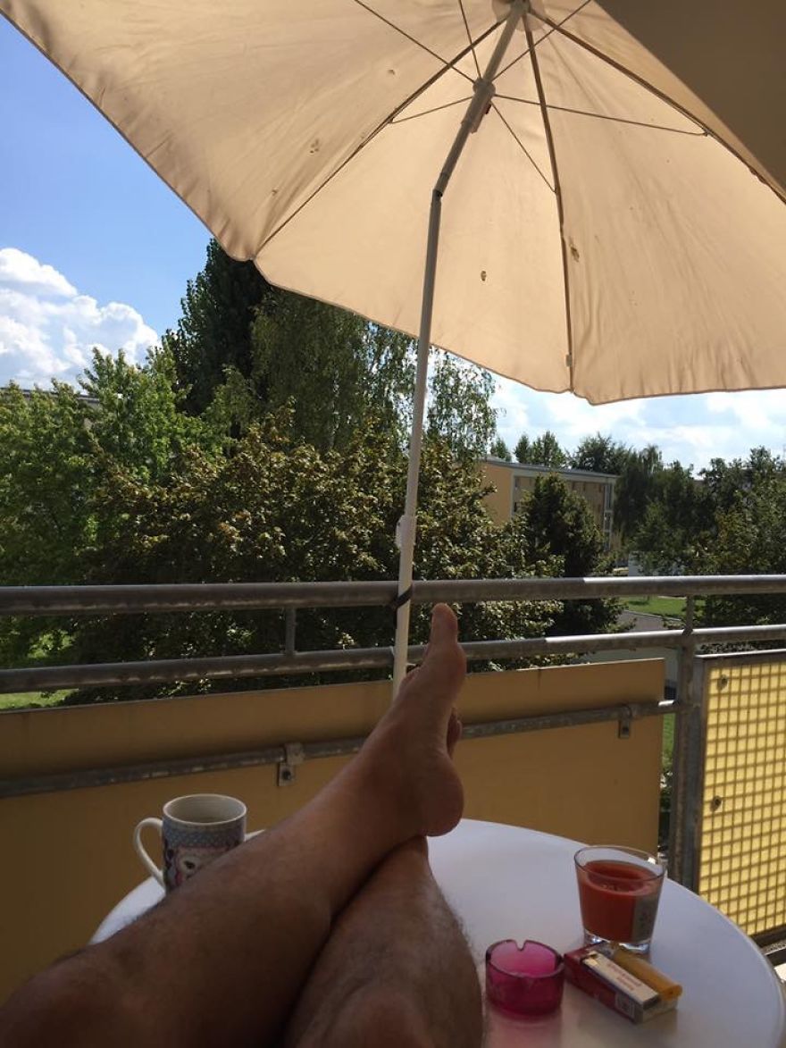 Bored @ Work? Feetception!