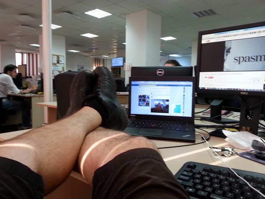 Bored @ Work? Feetception!