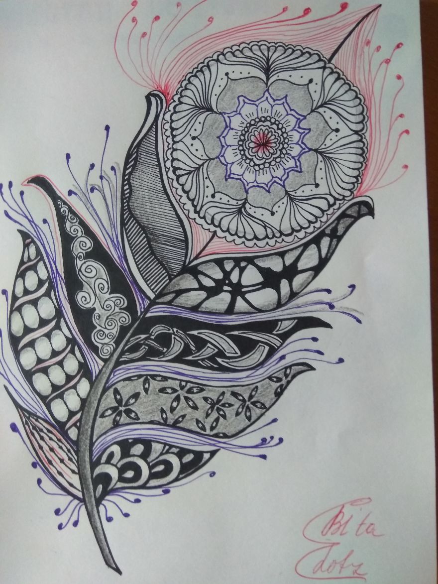 I Create Black Pen Patterns To Cope With Stress I Create Black Pen Patterns To Cope With Stress